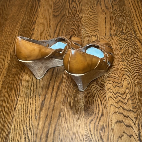LEI women’s wedge size 6 heels - Picture 5 of 7